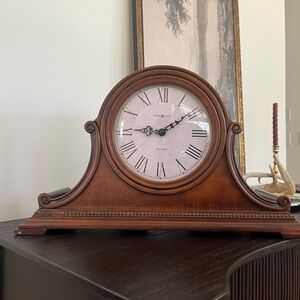 Classic Wooden Mantel Clock with Roman Numerals